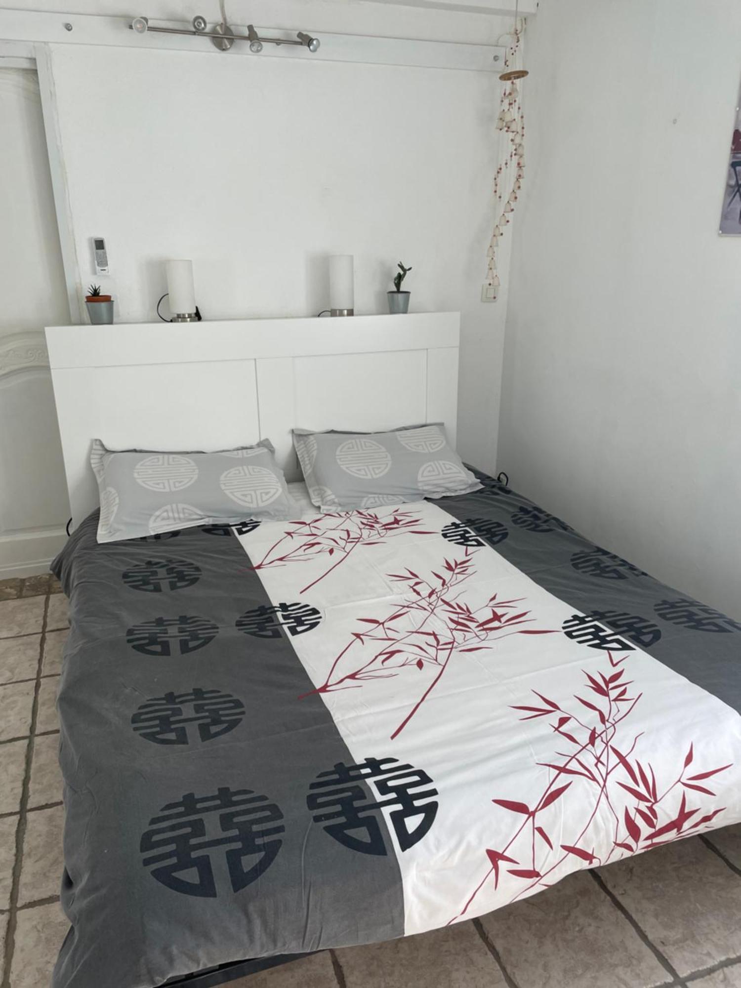 Bed and Breakfast La Coccinelle Ним Экстерьер фото